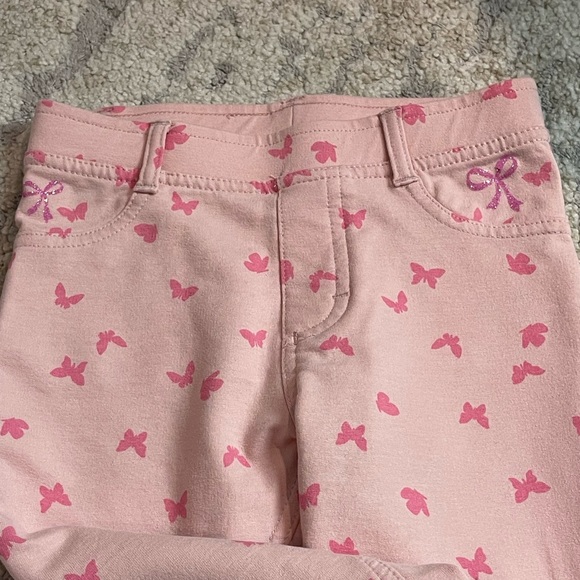 Butterfly pink jagging’s from Joe fresh size 5T with added sparkle bows - Picture 7 of 10